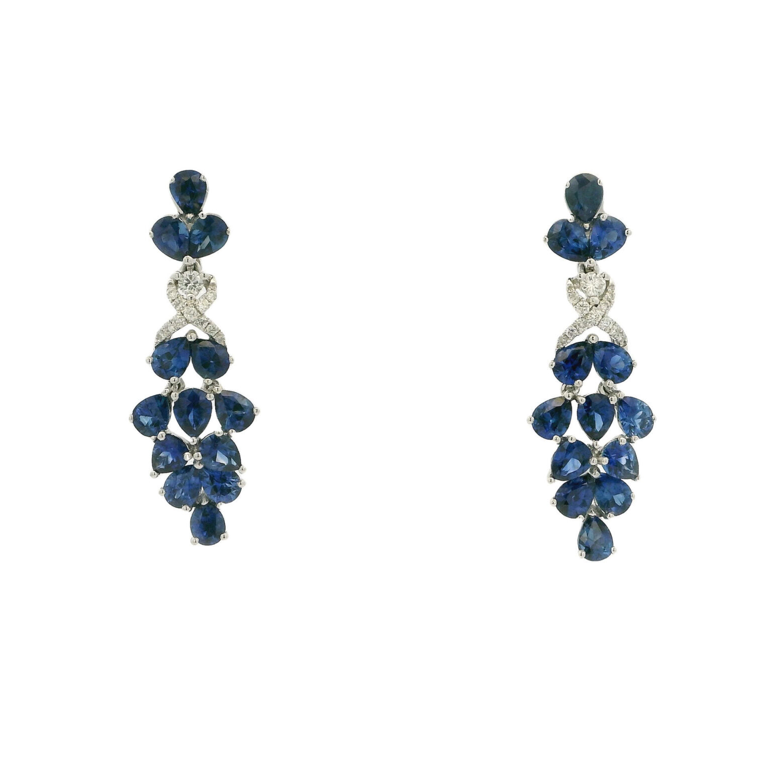 Außergewöhnliche Saphirohrringe mit Diamanten